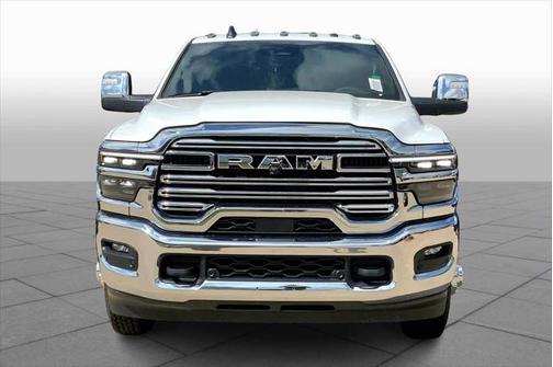 2025 RAM 3500 Laramie Crew Cab 4x4 8' Box