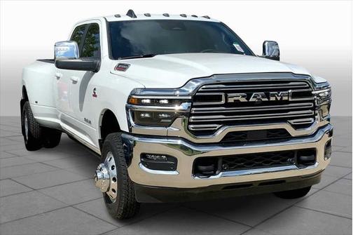 2025 RAM 3500 Laramie Crew Cab 4x4 8' Box