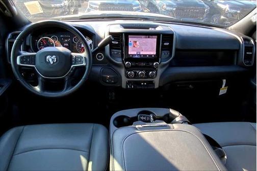 2026 RAM 2500 Tradesman Crew Cab 4x4 6'4' Box