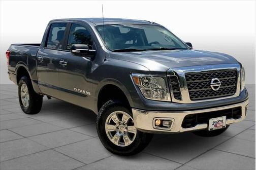 2018 Nissan Titan SV