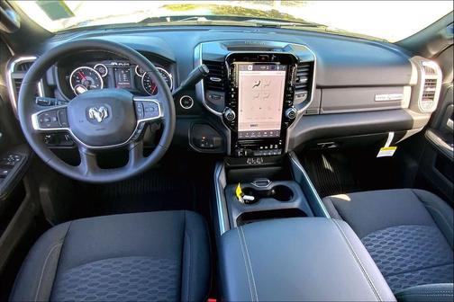 2026 RAM 2500 Lone Star Crew Cab 4x4 6'4' Box