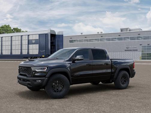 Diamond Black Crystal Pearlcoat 2026 RAM 1500 RHO Crew Cab 4x4 5'7' Box