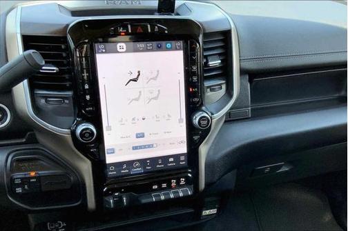 2024 RAM 2500 Laramie Crew Cab 4x4 6'4' Box