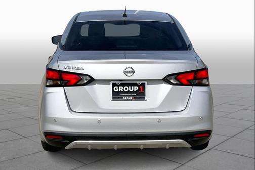 2020 Nissan Versa 1.6 S
