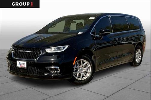2025 Chrysler Pacifica L