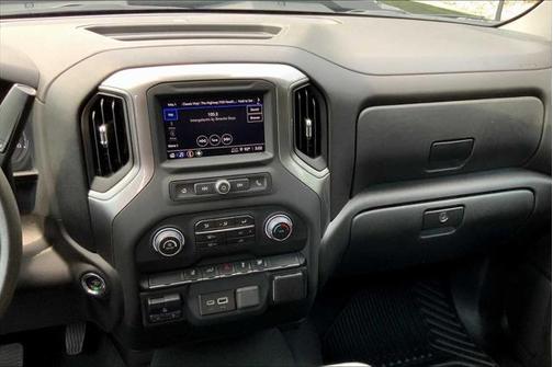 2024 Chevrolet Silverado 2500 Custom