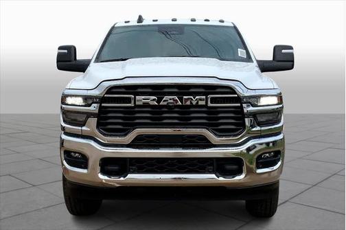 2025 RAM 2500 Tradesman Crew Cab 4x4 6'4' Box