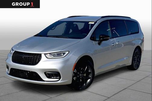 2026 Chrysler Pacifica L