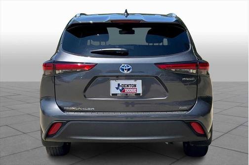 2023 Toyota Highlander Hybrid XLE