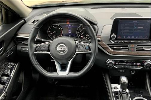 2020 Nissan Altima Platinum FWD