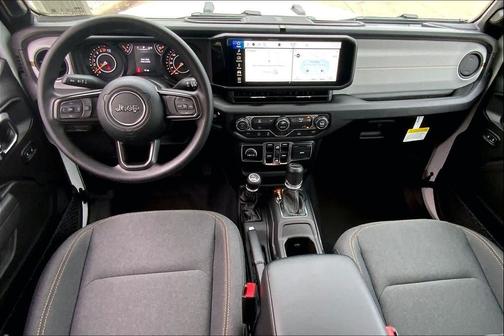 2026 Jeep Gladiator Sport