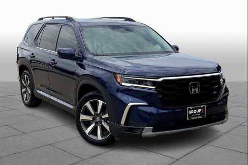 2025 Honda Pilot Touring 8-Passenger