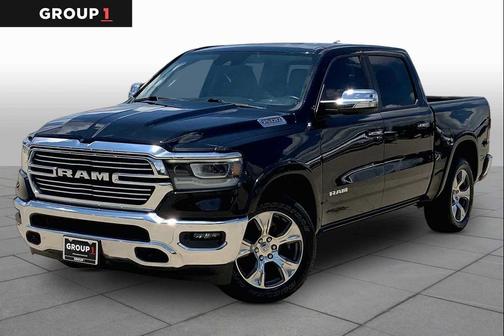 Diamond Black Crystal Pearlcoat 2022 RAM 1500 Laramie