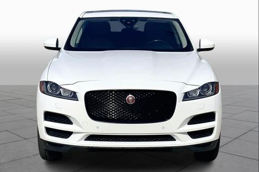 2017 Jaguar F-PACE 35t Prestige