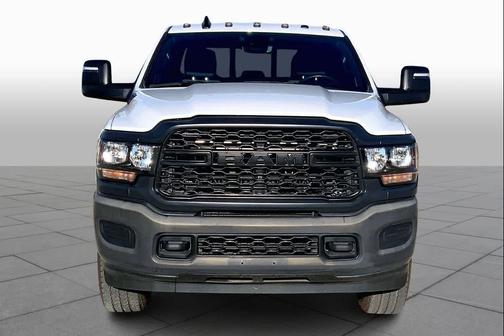 2024 RAM 2500 Tradesman Crew Cab 4x4 6'4' Box