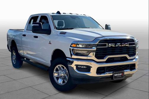 2025 RAM 2500 Tradesman Crew Cab 4x4 6'4' Box