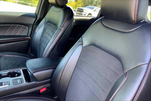 2022 Ford Edge ST Line