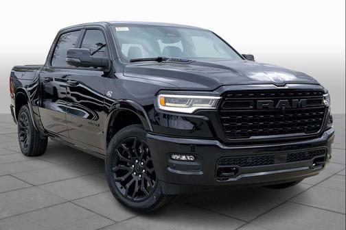 Diamond Black Crystal Pearlcoat 2026 RAM 1500 Limited