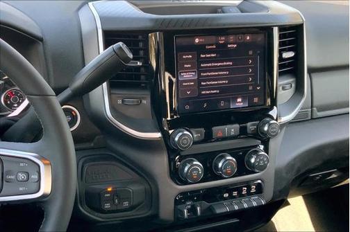 2025 RAM 2500 Lone Star Crew Cab 4x4 6'4' Box