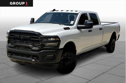 2025 RAM 2500 Tradesman Crew Cab 4x4 8' Box