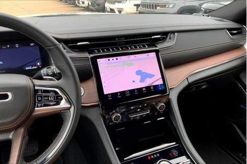 2025 Jeep Grand Cherokee L Summit