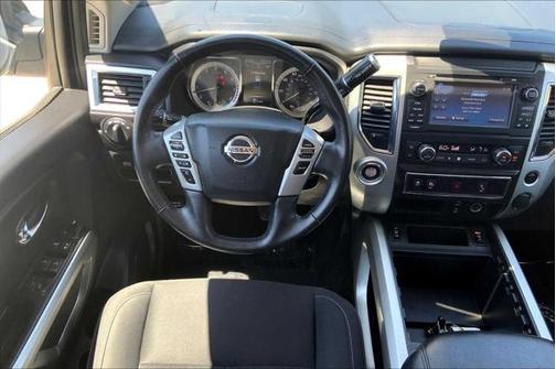 2018 Nissan Titan SV