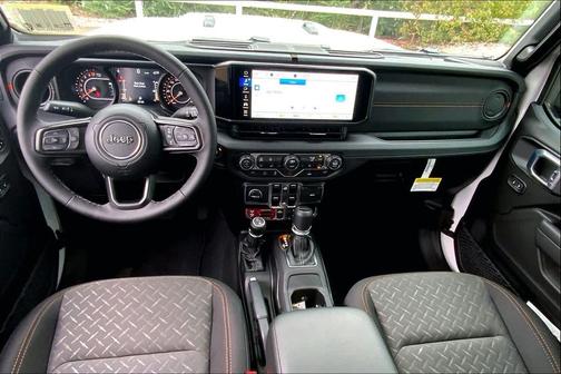 2026 Jeep Gladiator Mojave 4x4