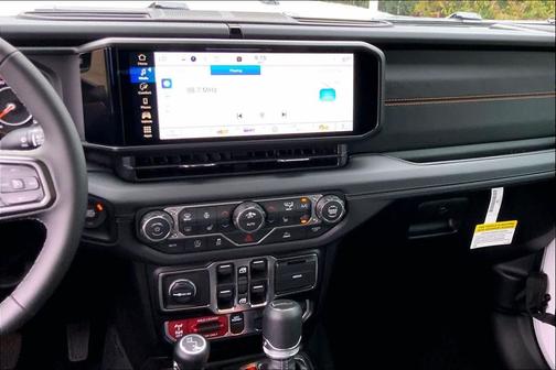 2026 Jeep Gladiator Mojave 4x4