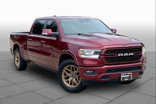Delmonico Red Pearlcoat 2019 RAM 1500 Laramie