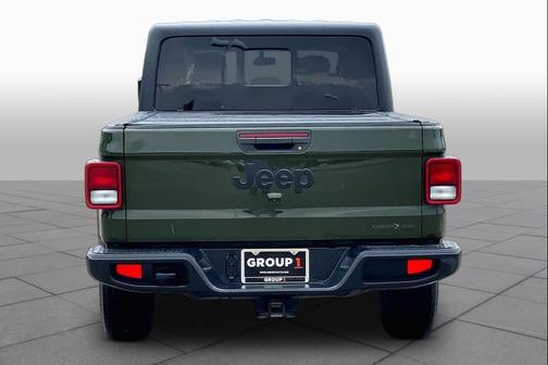 Sarge Green Clearcoat 2021 Jeep Gladiator Texas Trail 4x4