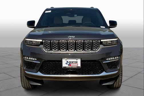 2025 Jeep Grand Cherokee Summit