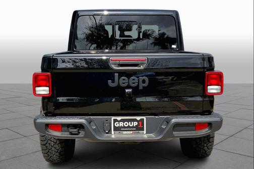 2026 Jeep Gladiator Sport S