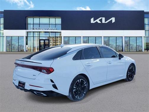 2024 Kia K5 GT-Line