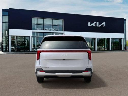 2025 Kia Carnival LXS