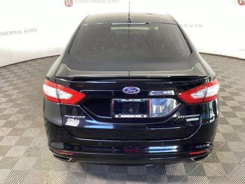 2016 Ford Fusion Titanium