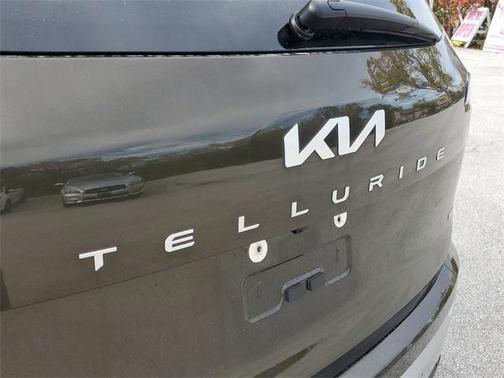 2023 Kia Telluride SX