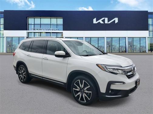 2021 Honda Pilot Touring 8-Passenger