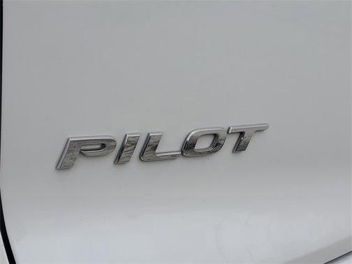 2021 Honda Pilot Touring 8-Passenger