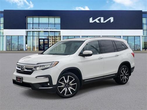 2021 Honda Pilot Touring 8-Passenger