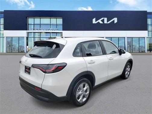 2025 Honda HR-V LX