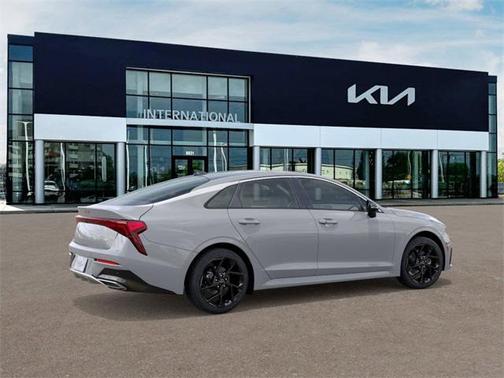 2026 Kia K5