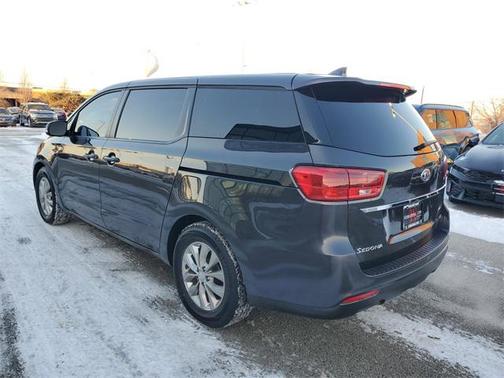 2021 Kia Sedona LX