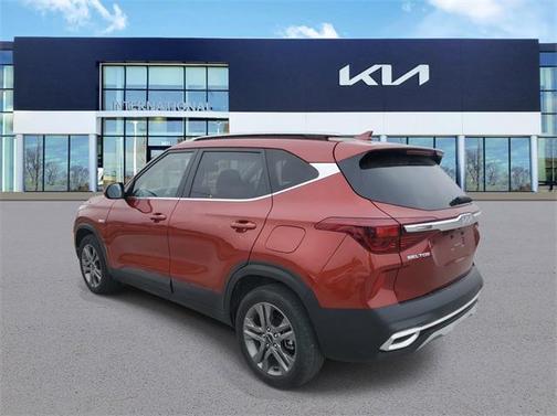 2023 Kia Seltos S