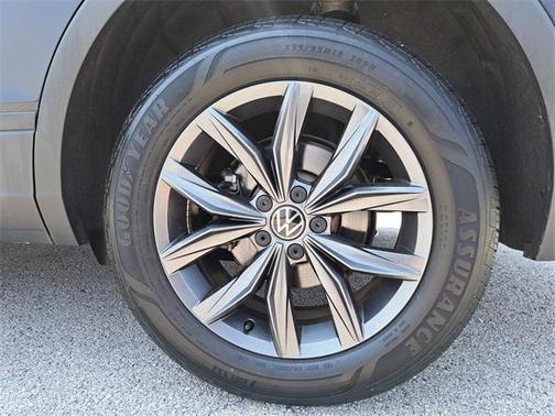 2022 Volkswagen Tiguan 2.0T SE 4MOTION