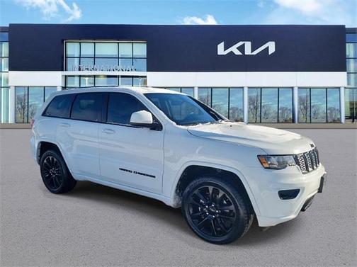 2020 Jeep Grand Cherokee Altitude