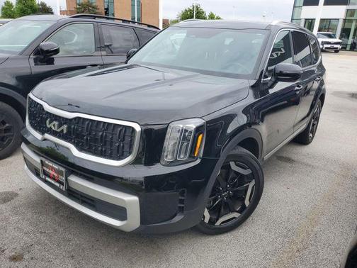 Ebony Black 2023 Kia Telluride EX