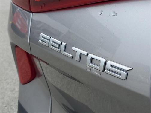 2022 Kia Seltos LX