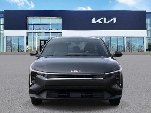 2026 Kia K4 