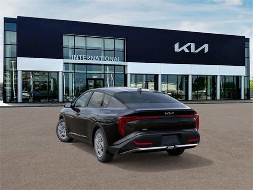 2025 Kia K4 LX