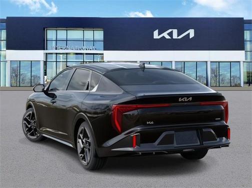 2025 Kia K4 GT-Line